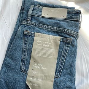 everlane 90s cheeky jeans（medium blue）